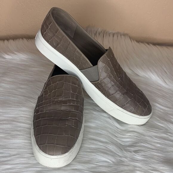 Vince Blair Croc Embossed Slip On Sneakers Size 8 - Picture 1 of 10